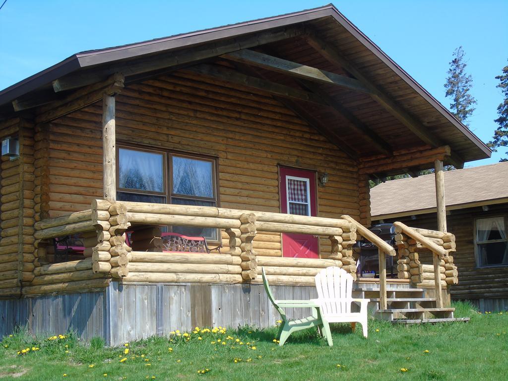 Cajun Cedar Log Cottages Margaree Forks Luaran gambar