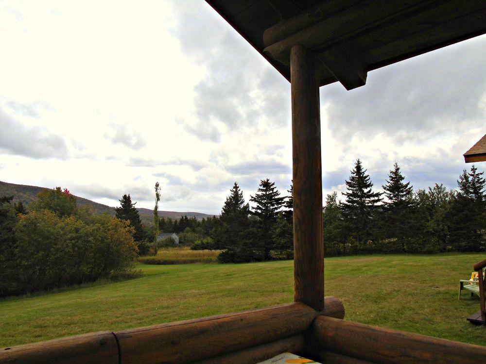 Cajun Cedar Log Cottages Margaree Forks Luaran gambar